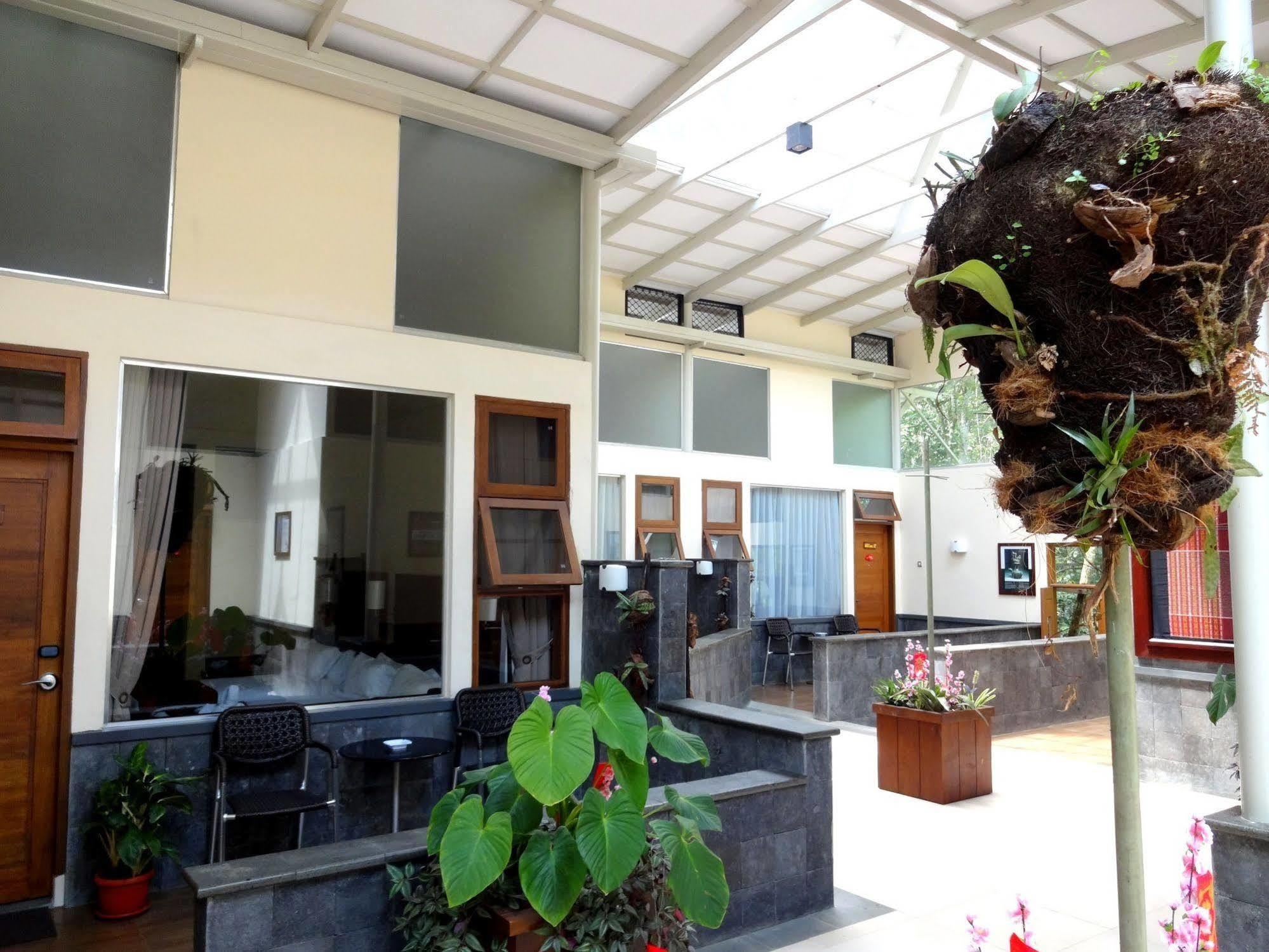 Taman Simalem Resort Tongging Ngoại thất bức ảnh