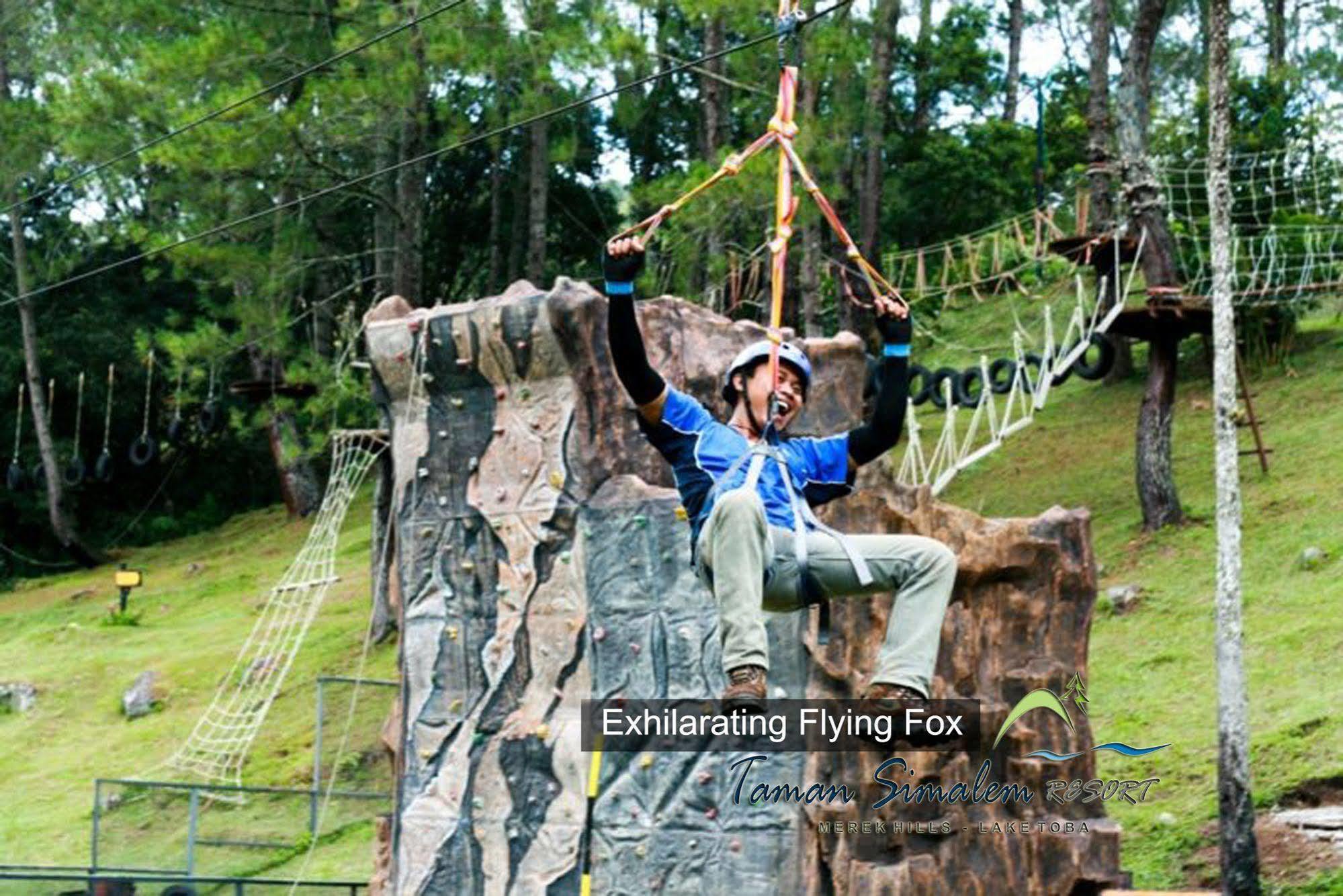 Taman Simalem Resort Tongging Ngoại thất bức ảnh
