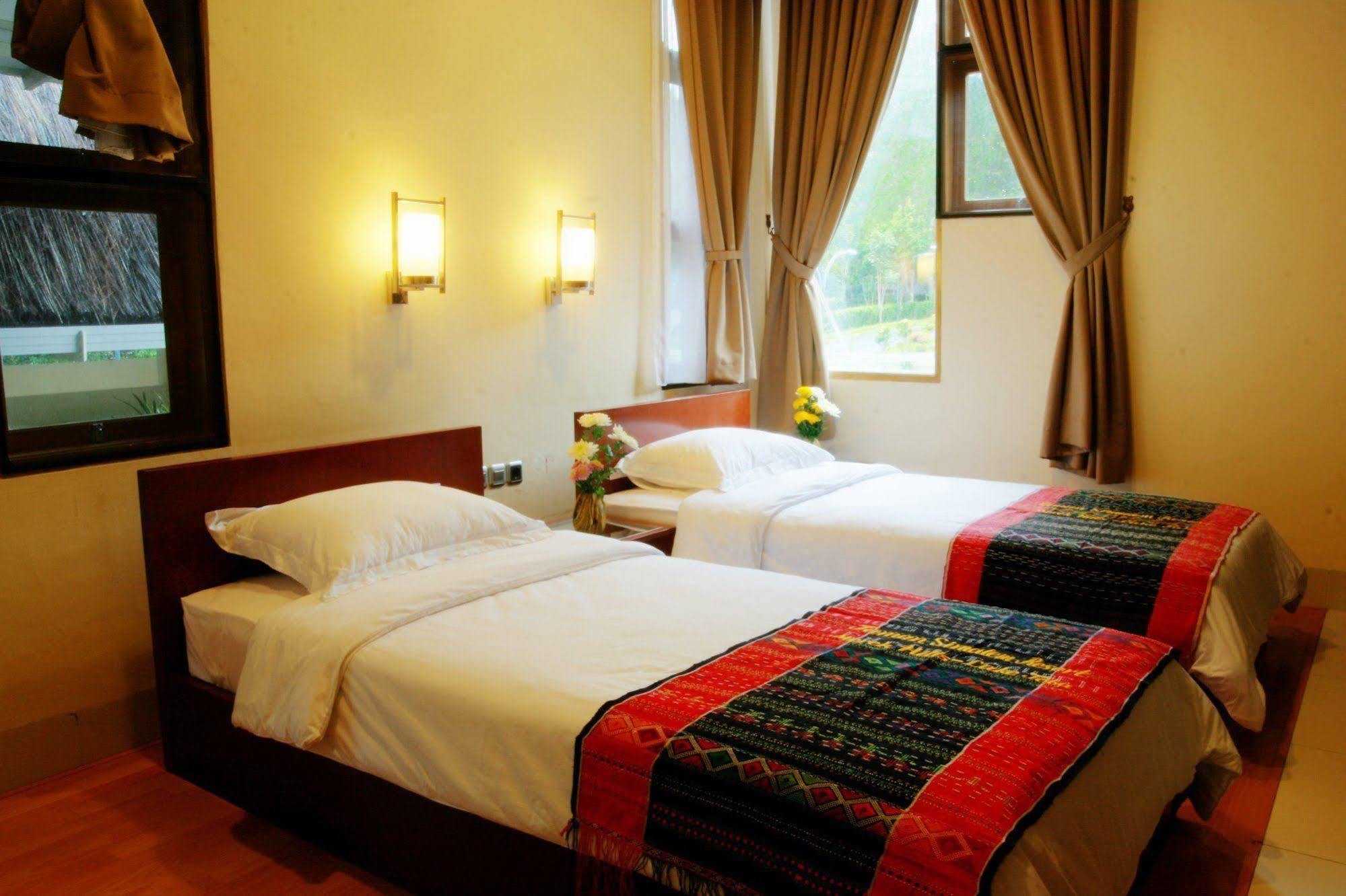 Taman Simalem Resort Tongging Ngoại thất bức ảnh