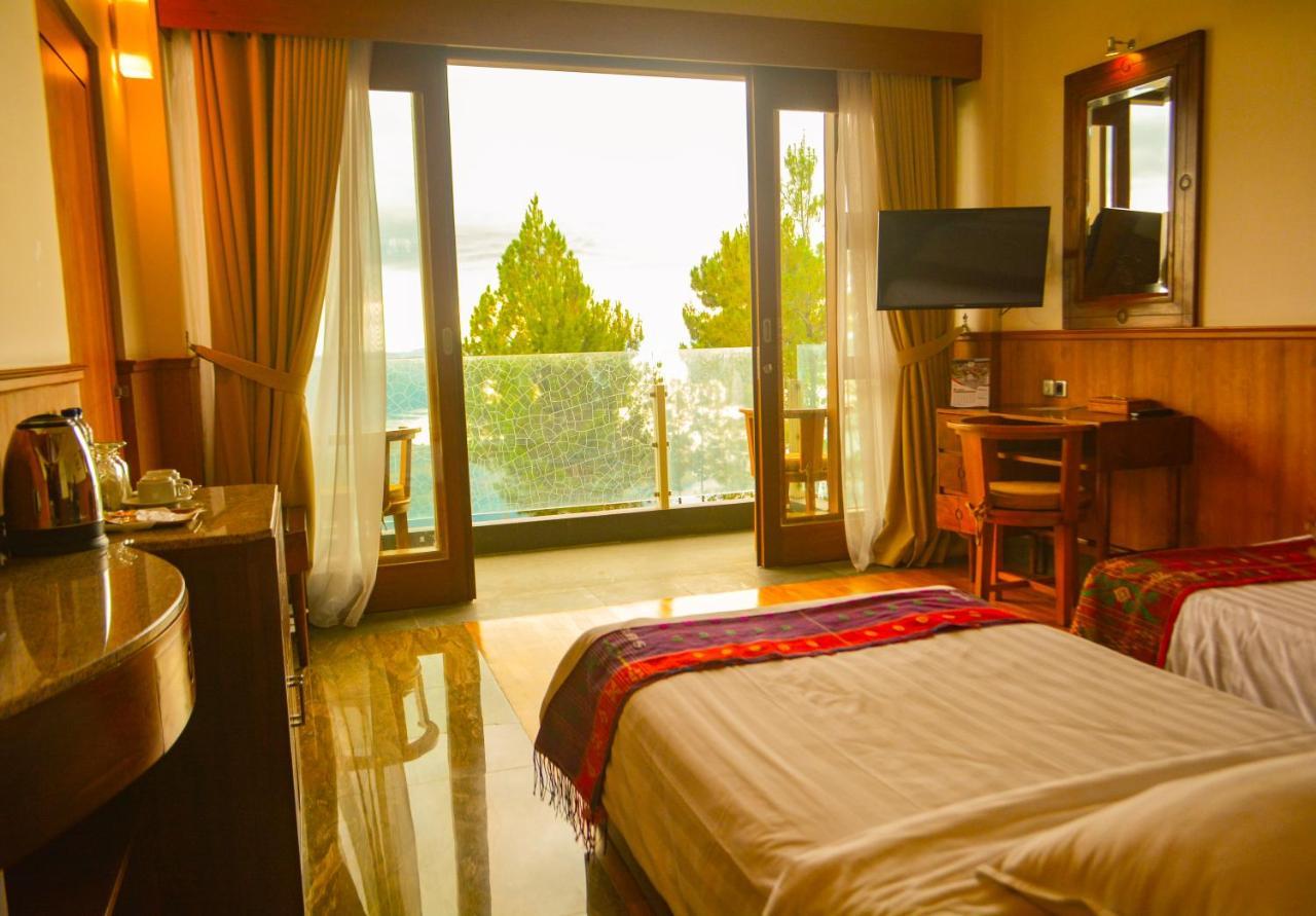 Taman Simalem Resort Tongging Ngoại thất bức ảnh